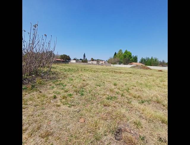 2,000M² VACANT LAND FOR SALE IN HENLEY ON KLIP